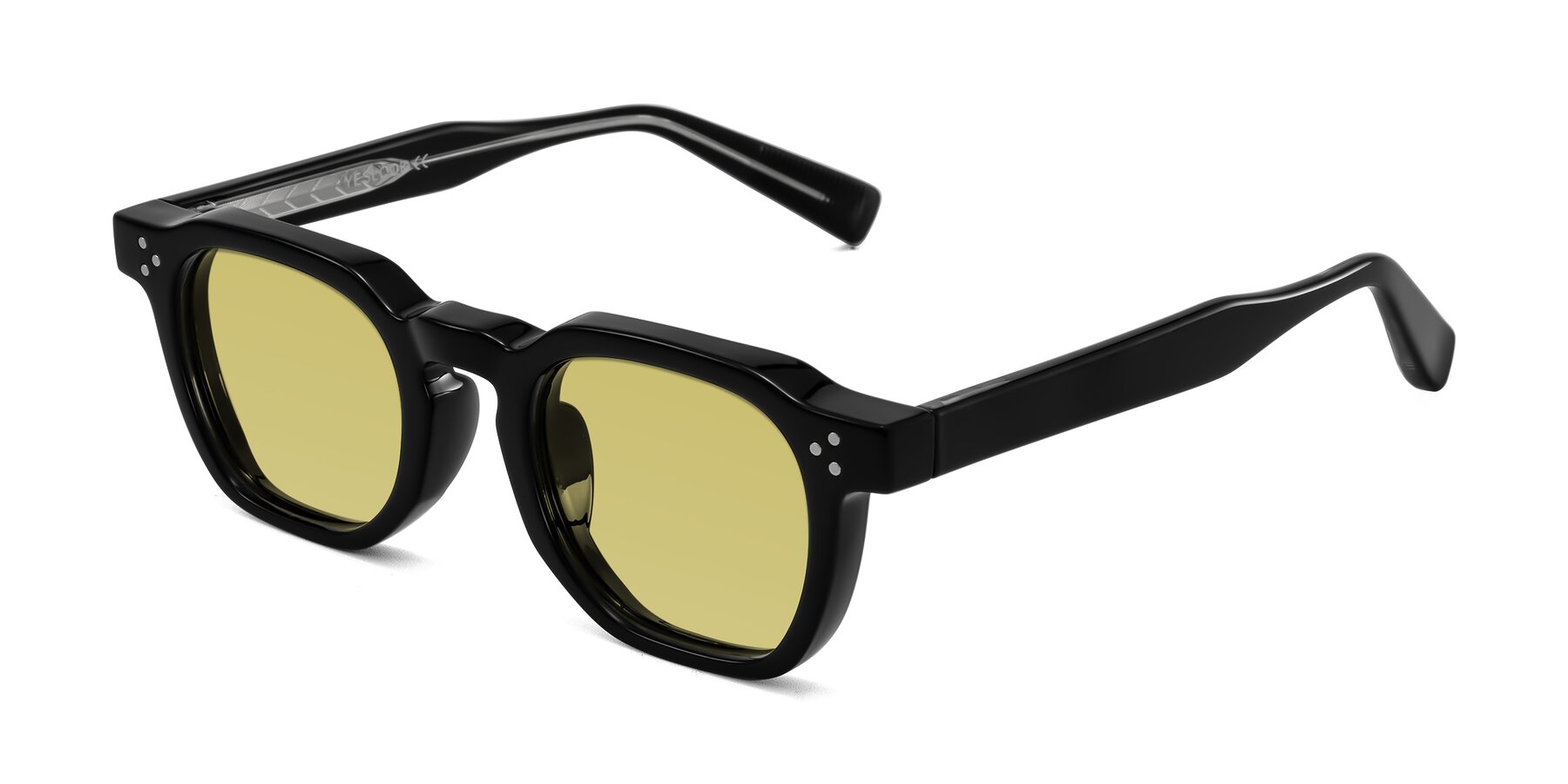 Angle of Fingar in Black with Medium Champagne Tinted Lenses
