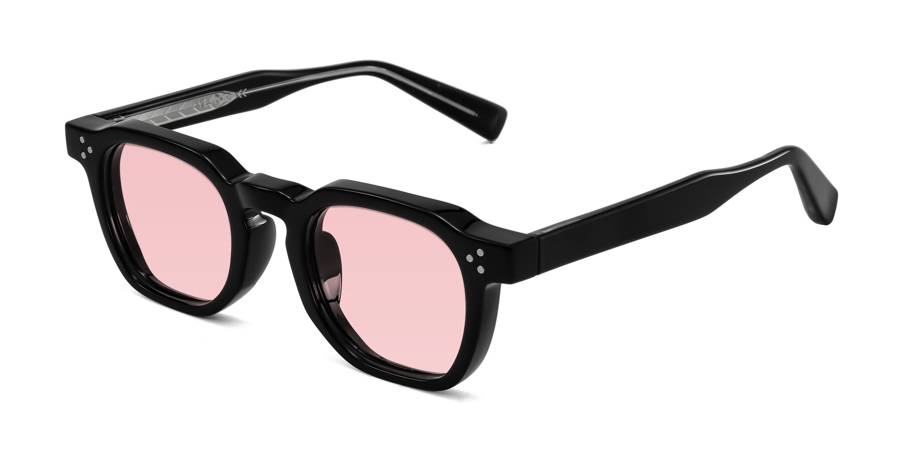 Angle of Fingar in Black with Light Garnet Tinted Lenses