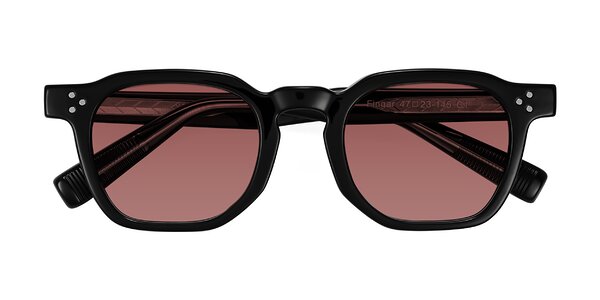 Front of Fingar in Black
