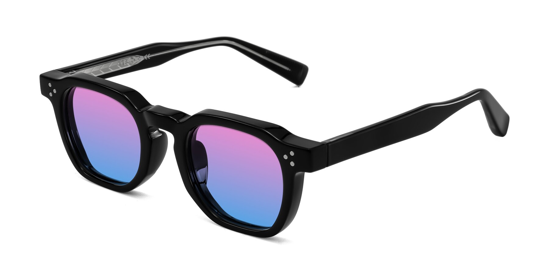 Angle of Fingar in Black with Pink / Blue Gradient Lenses
