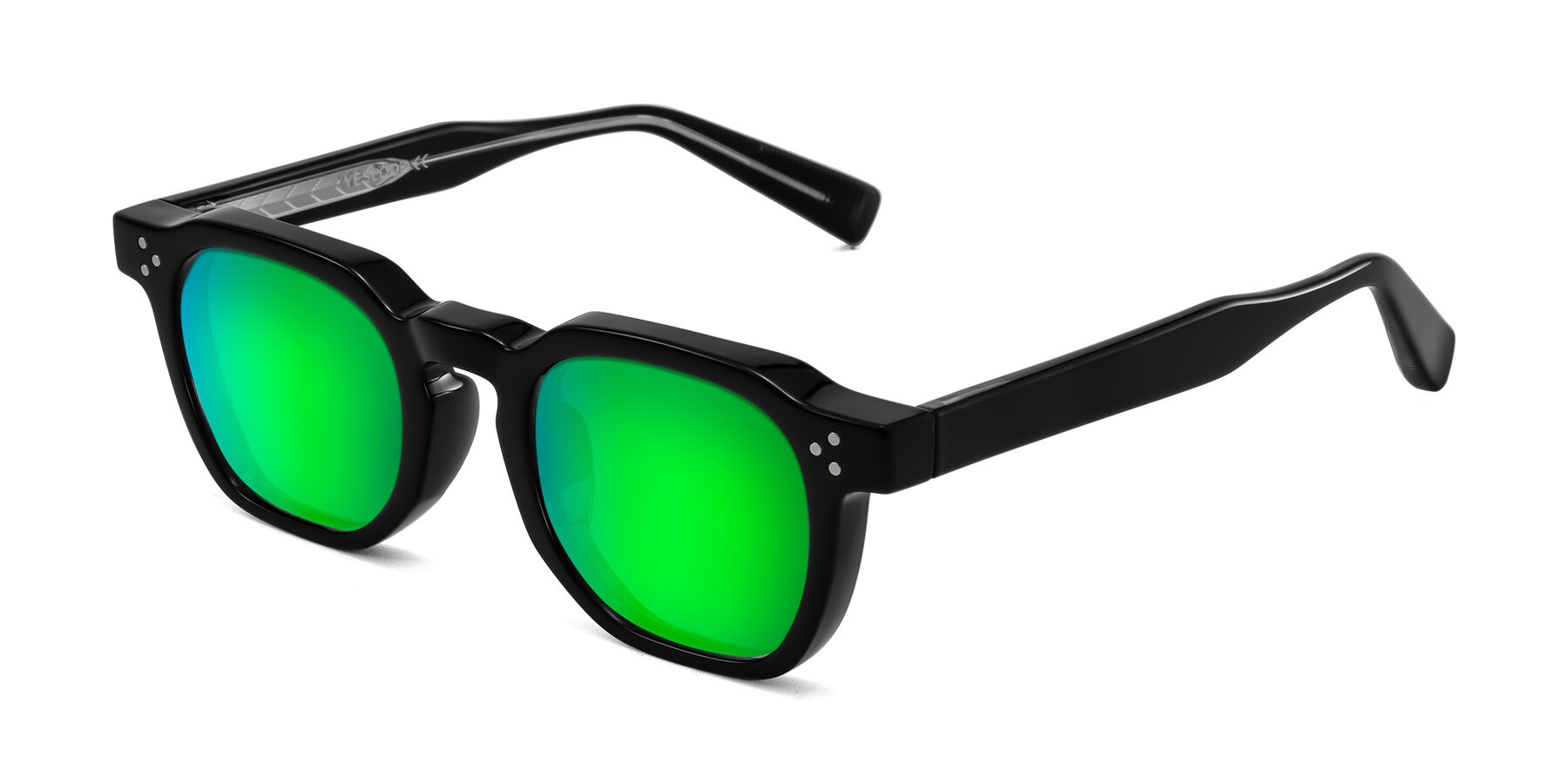 Angle of Fingar in Black with Green Mirrored Lenses