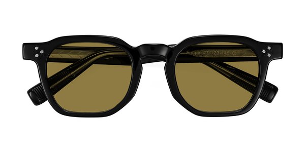 Front of Fingar in Black