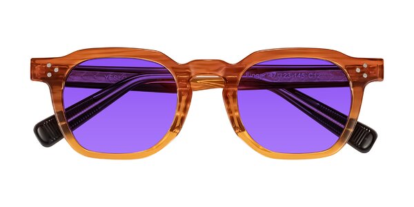 Front of Fingar in Amber Striped