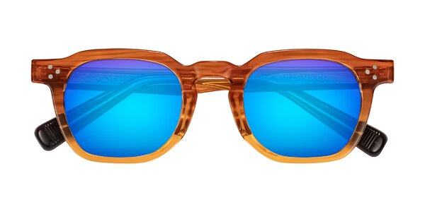 Front of Fingar in Amber Striped