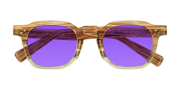 Front of Fingar in Champagne Striped