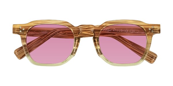 Front of Fingar in Champagne Striped