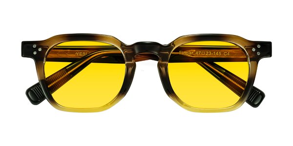 Front of Fingar in Brown Tortoise