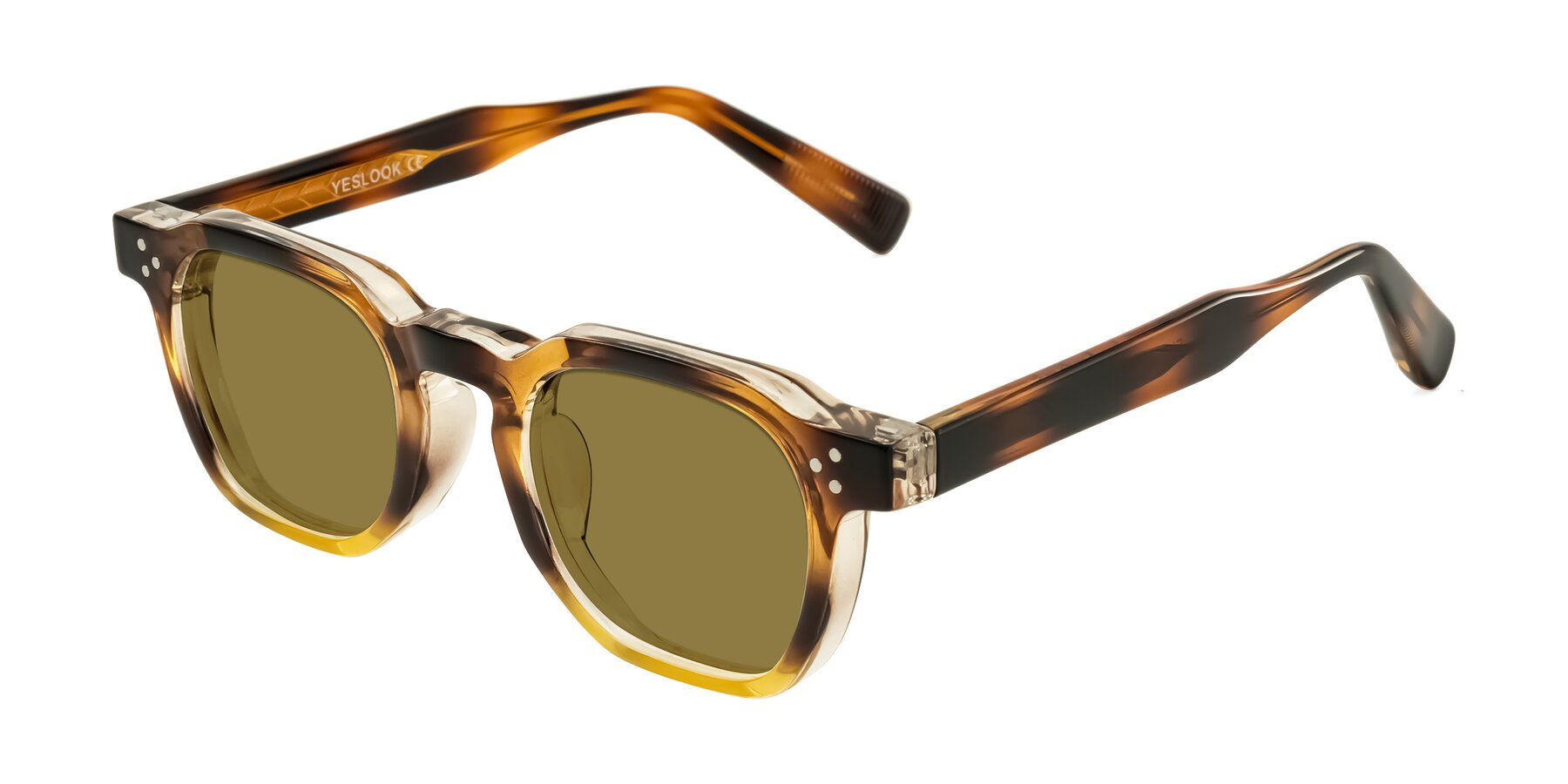 Angle of Fingar in Brown Tortoise with Brown Polarized Lenses