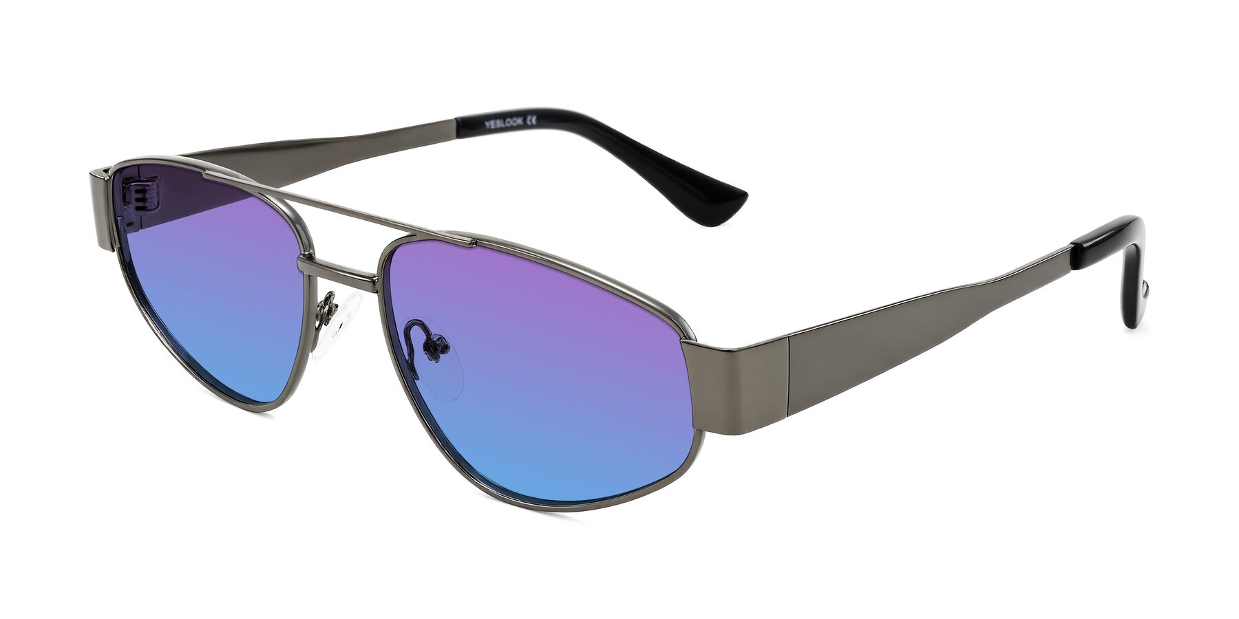 Angle of Runoz in Gunmetal with Purple / Blue Gradient Lenses