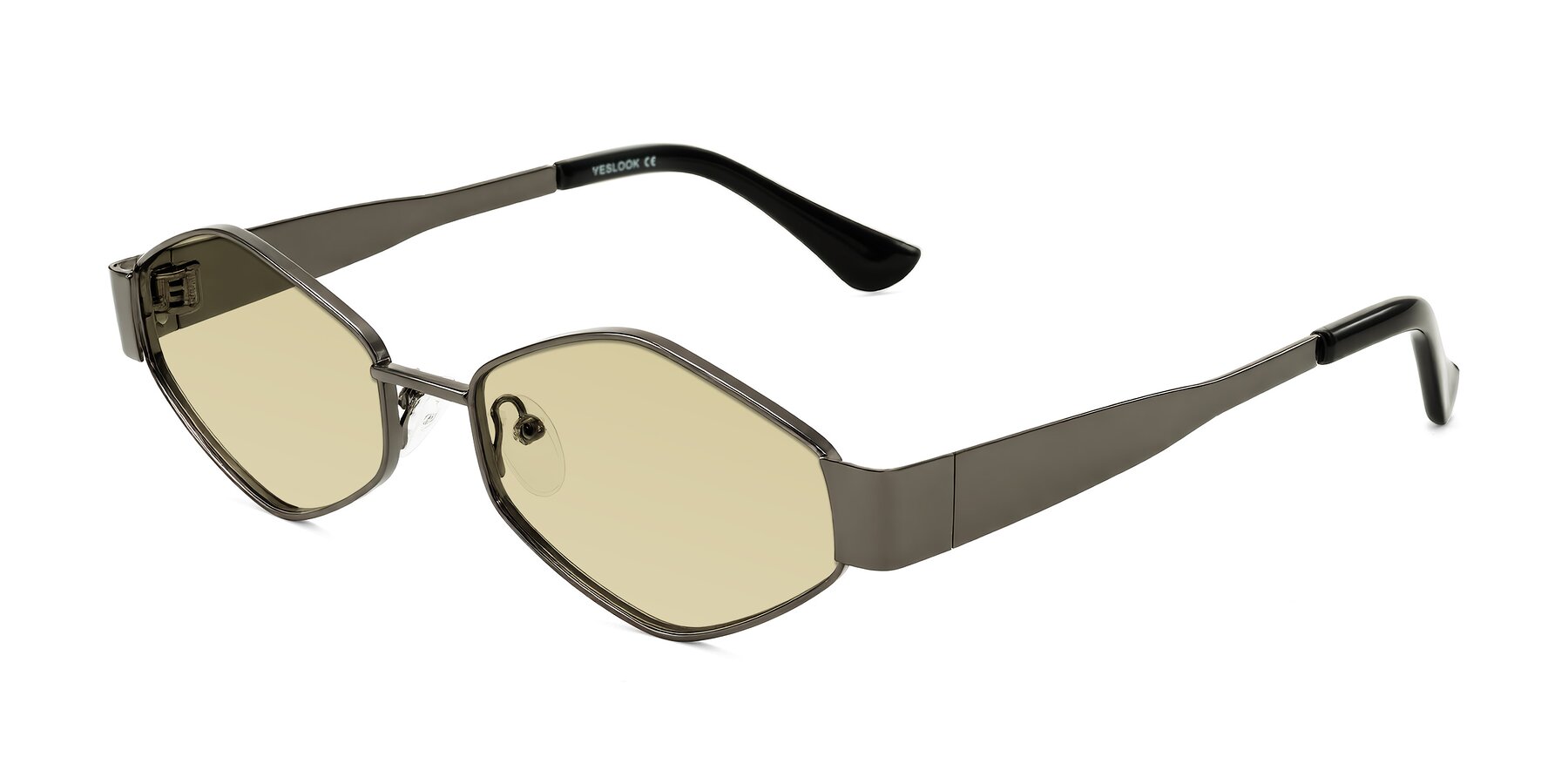 Angle of Midney in Gunmetal with Light Champagne Tinted Lenses
