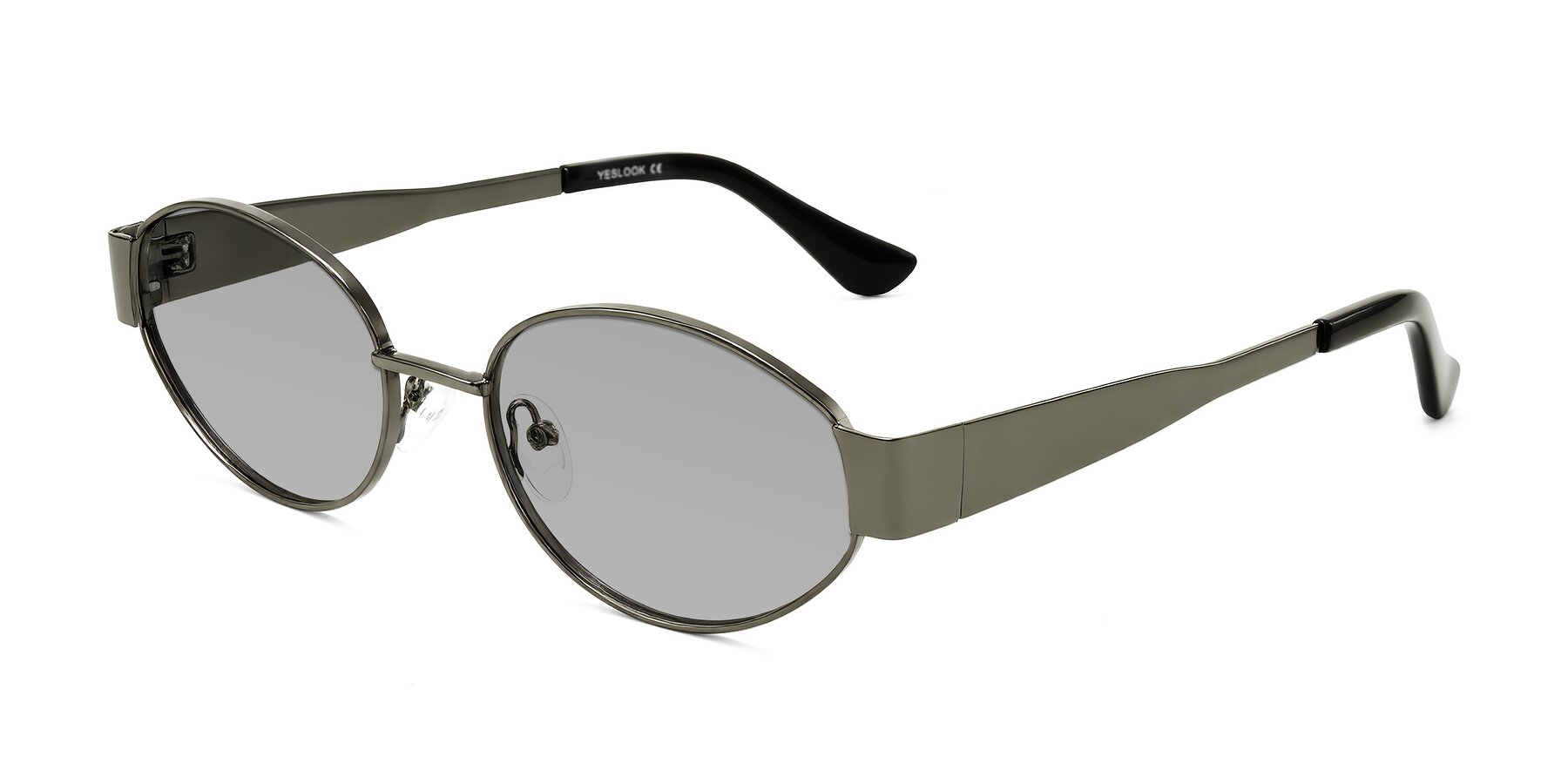 Angle of Kadrid in Gunmetal with Light Gray Tinted Lenses