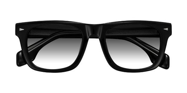 Front of Nesse in Black