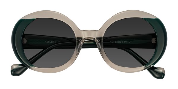 Front of Rao in Gray/Dark Green