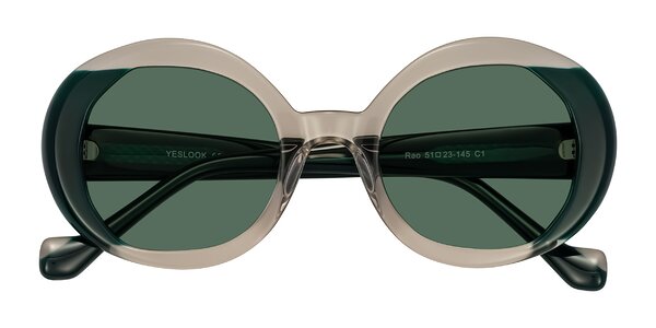 Front of Rao in Gray/Dark Green