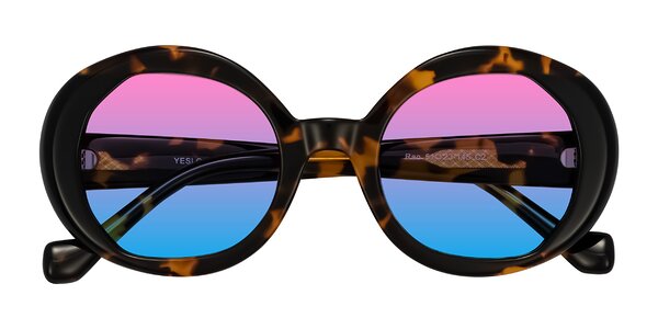 Front of Rao in Tortoise/Black