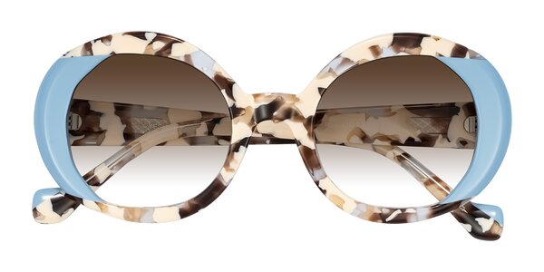 Front of Rao in Beige Tortoise/Blue