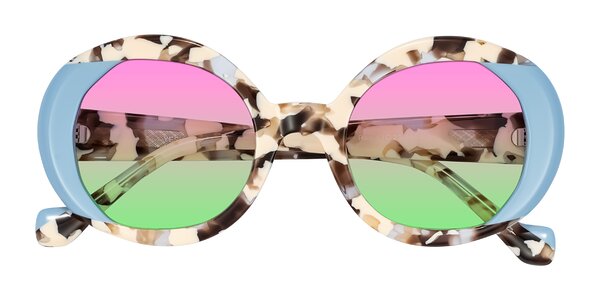 Front of Rao in Beige Tortoise/Blue