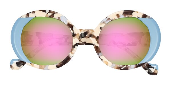 Front of Rao in Beige Tortoise/Blue