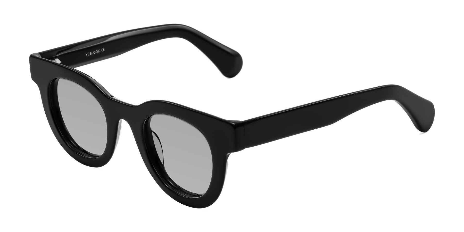 Angle of Embracing in Black with Light Gray Tinted Lenses