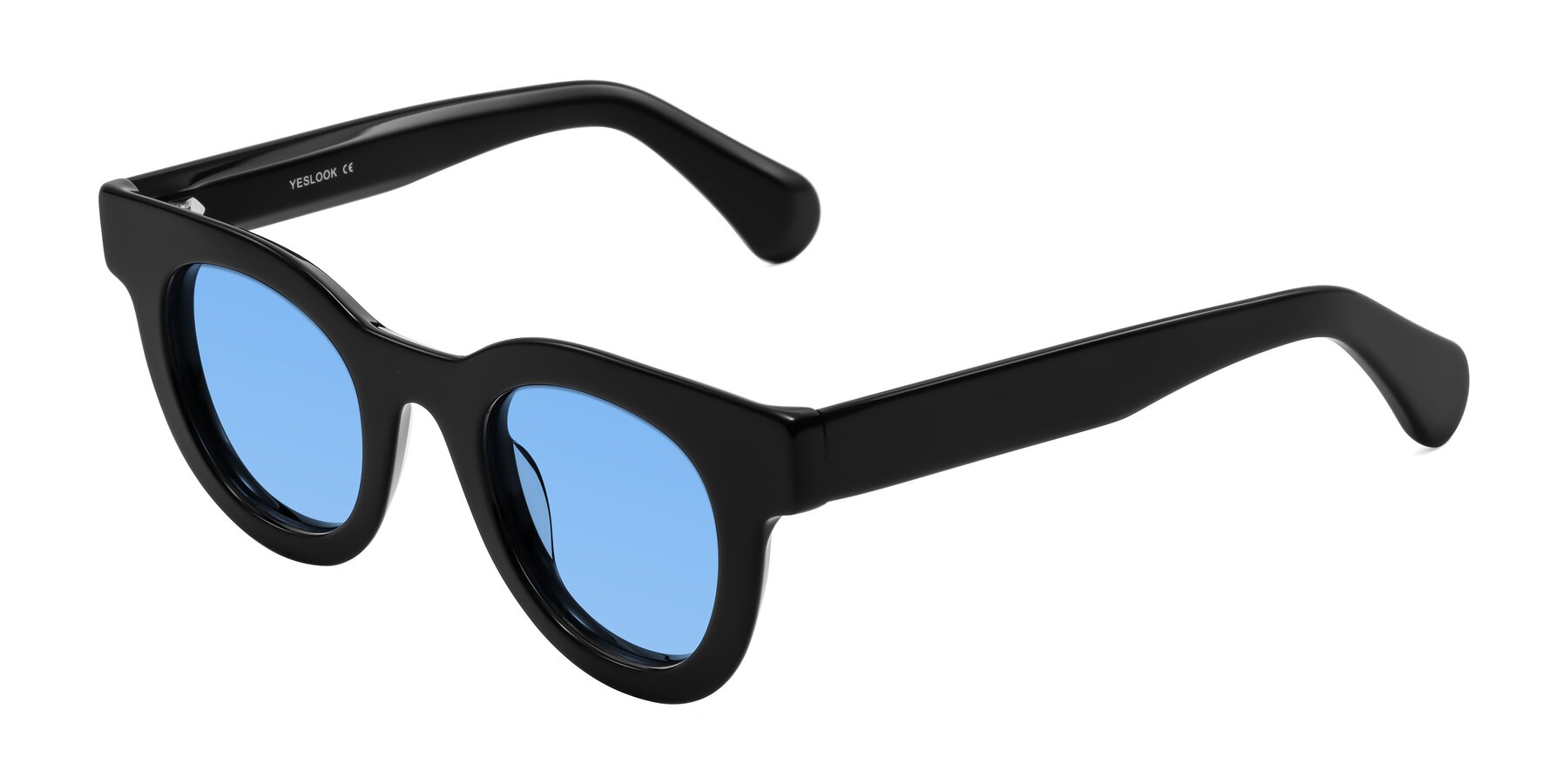 Angle of Embracing in Black with Medium Blue Tinted Lenses