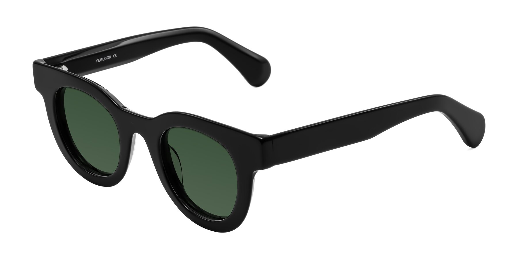 Angle of Embracing in Black with Green Tinted Lenses