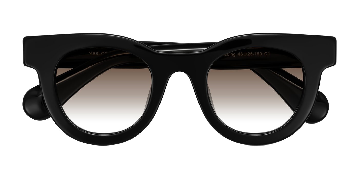 Embracing - Black Gradient Sunglasses