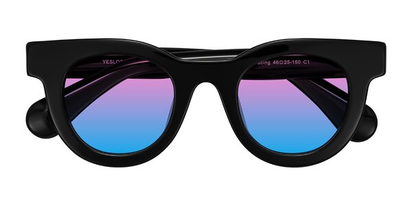 Front of Embracing in Black