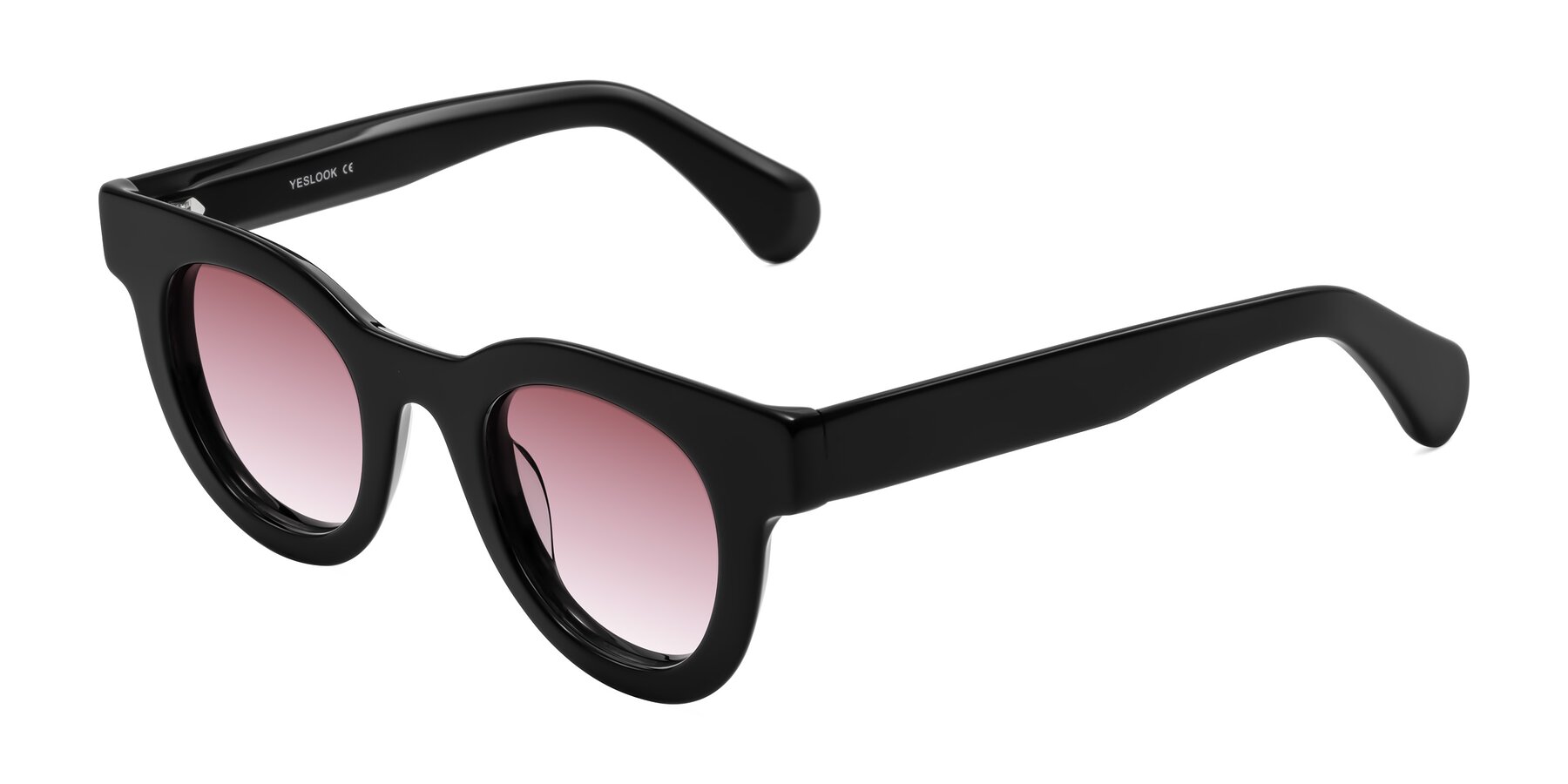 Angle of Embracing in Black with Garnet Gradient Lenses