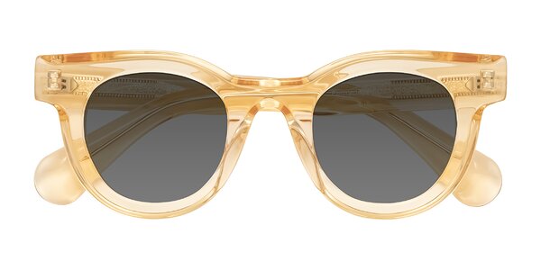 Front of Embracing in Champagne