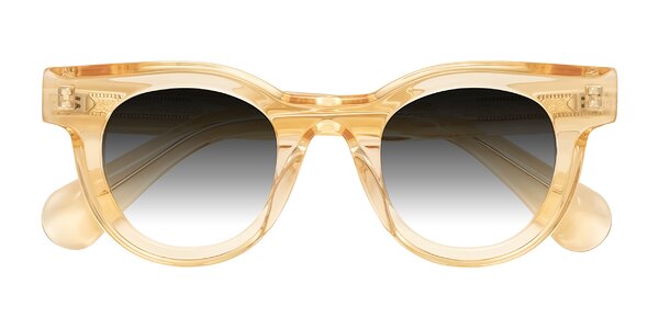 Front of Embracing in Champagne