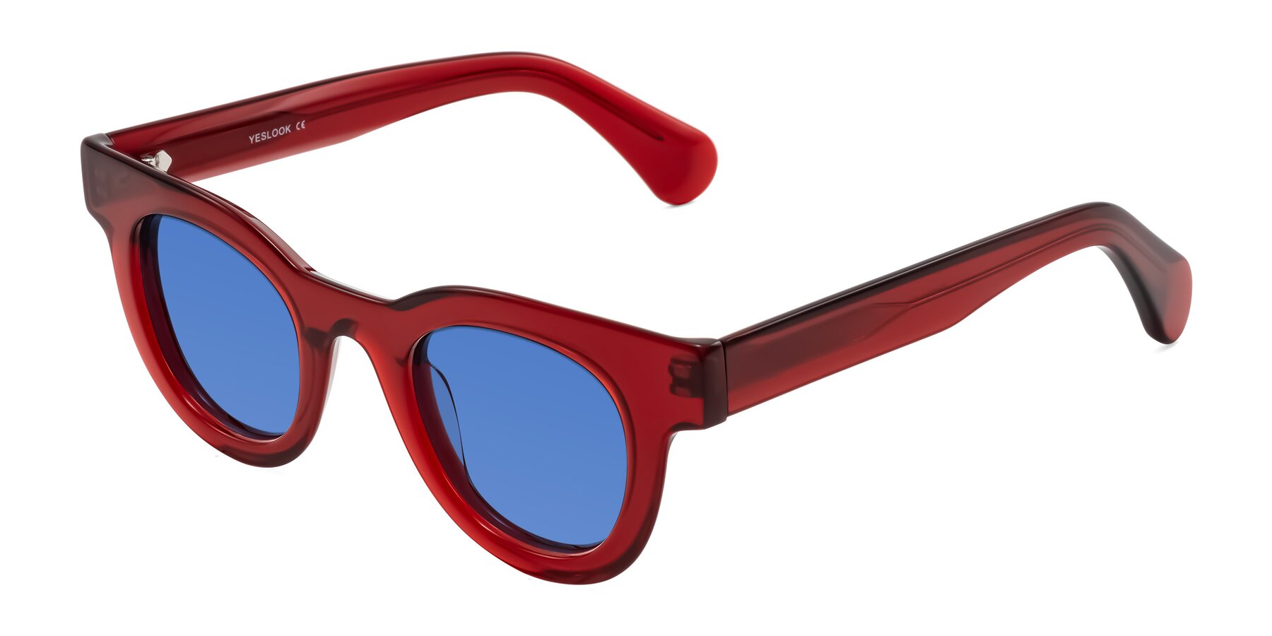 Angle of Embracing in Wine with Blue Tinted Lenses