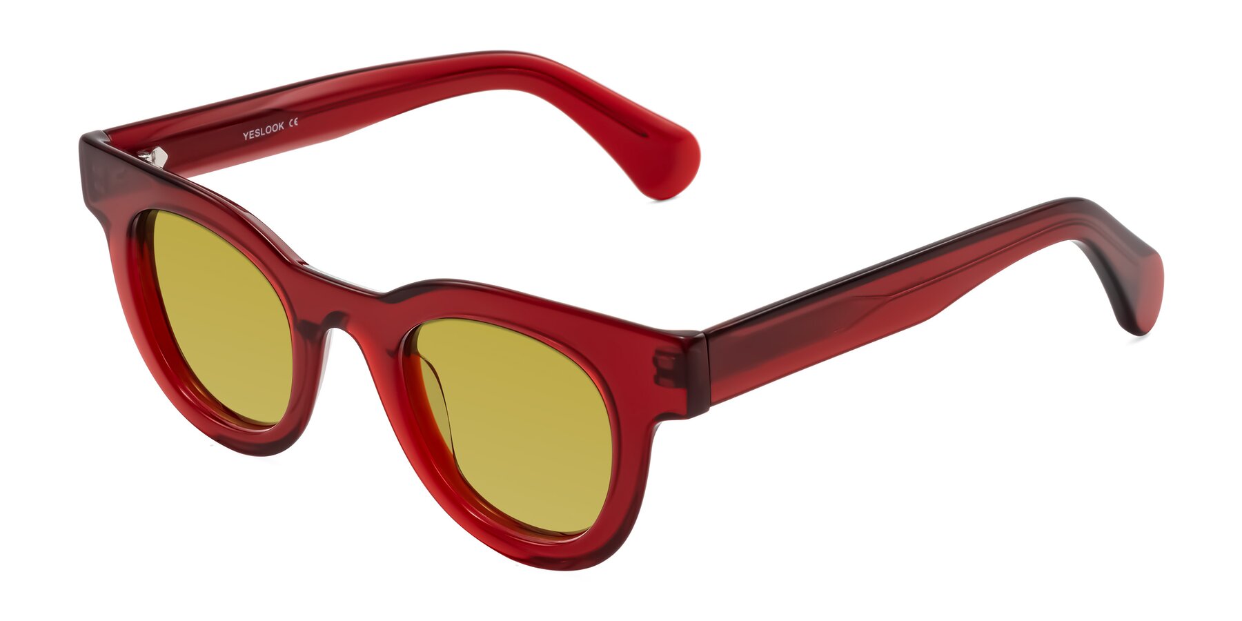 Angle of Embracing in Wine with Champagne Tinted Lenses