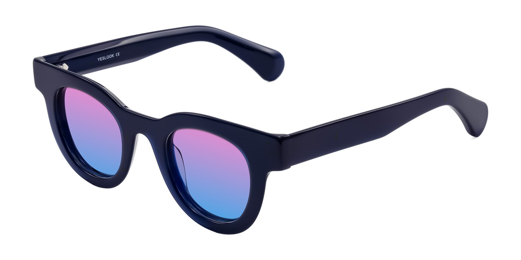 Angle of Embracing in Dark Navy with Pink / Blue Gradient Lenses
