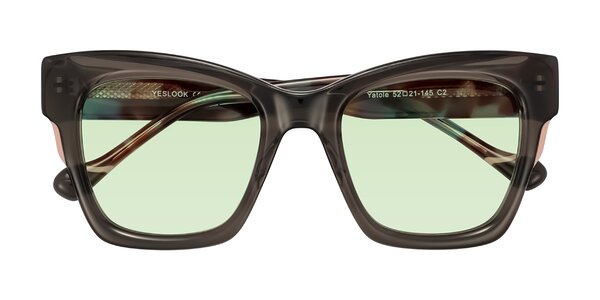 Front of Yatole in Gray/Floral