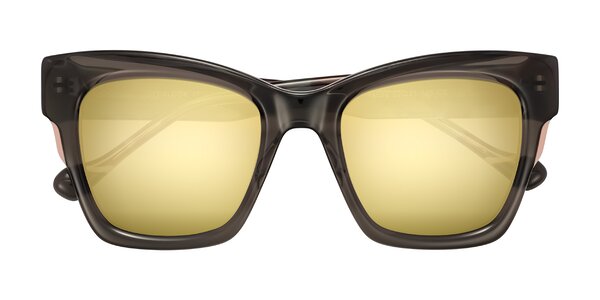 Front of Yatole in Gray/Floral