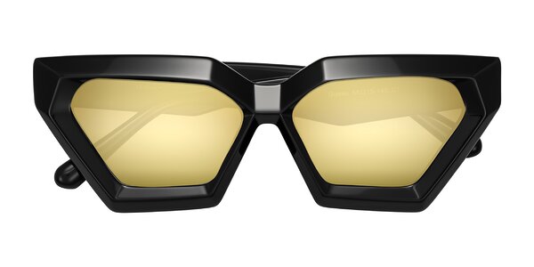 Front of Giptoo in Black