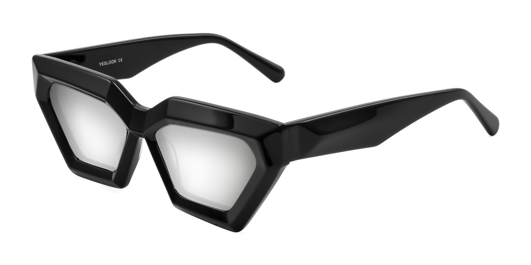 Angle of Giptoo in Black with Silver Mirrored Lenses