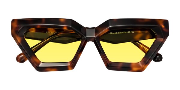 Front of Giptoo in Tortoise