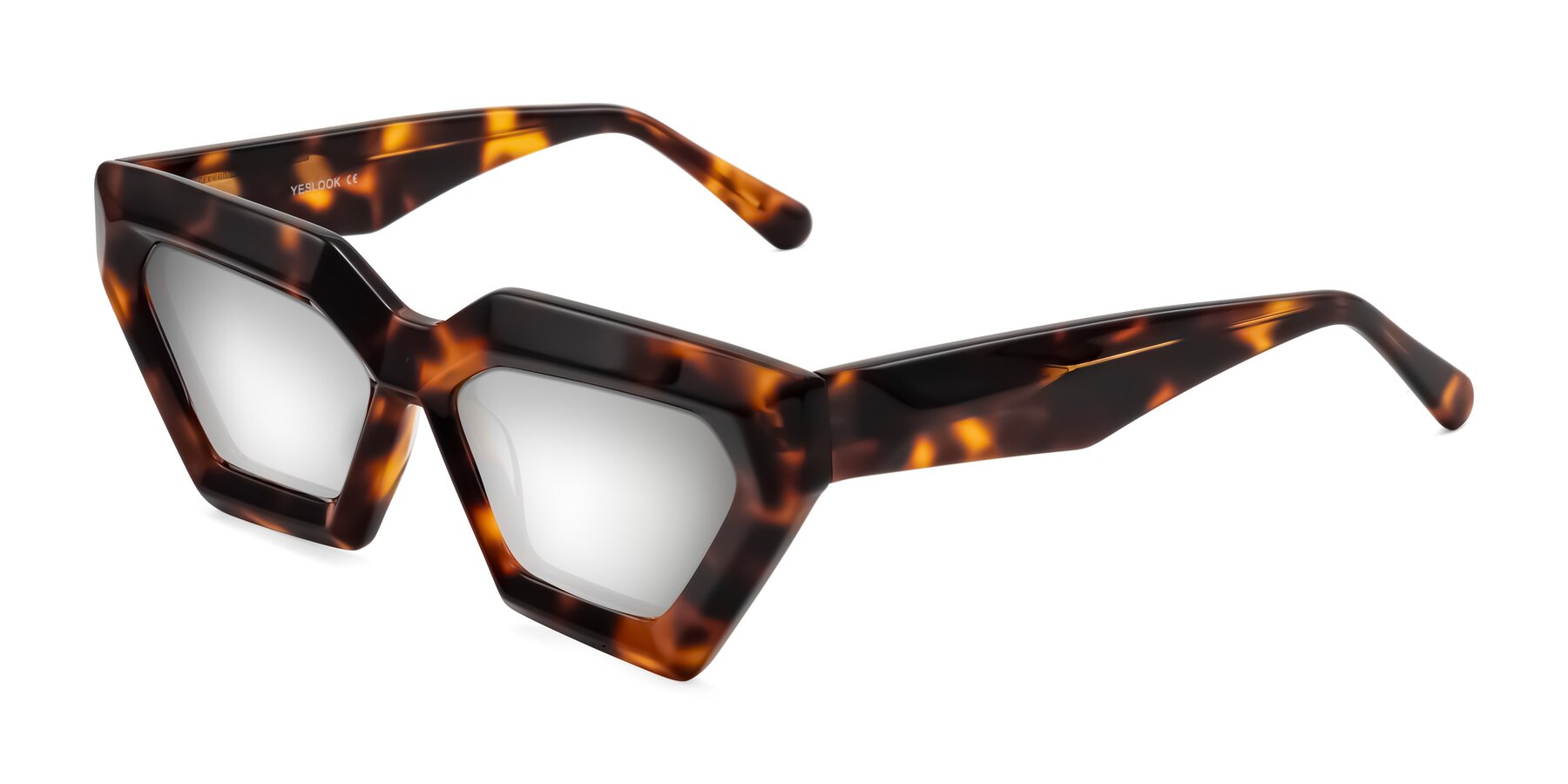 Angle of Giptoo in Tortoise with Silver Mirrored Lenses