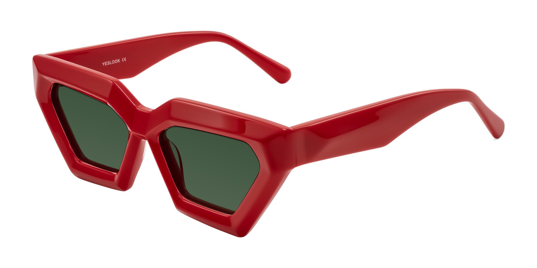 Angle of Giptoo in Red with Green Tinted Lenses