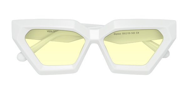 Front of Giptoo in White