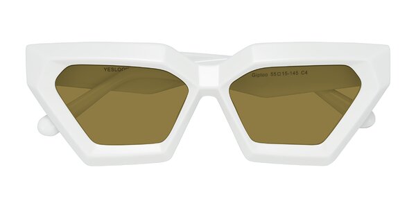 Front of Giptoo in White