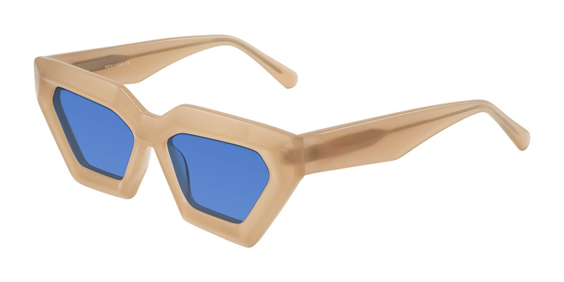 Angle of Giptoo in Creamy Beige with Blue Tinted Lenses