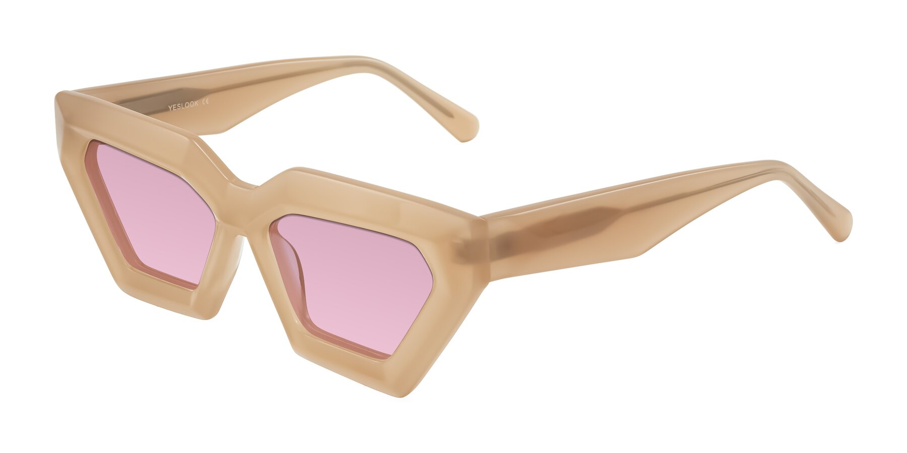 Angle of Giptoo in Creamy Beige with Light Wine Tinted Lenses