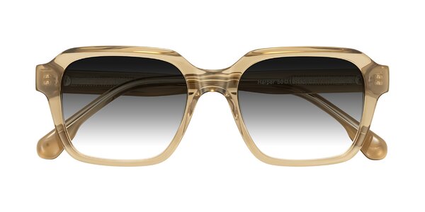 Front of Harper in Champagne