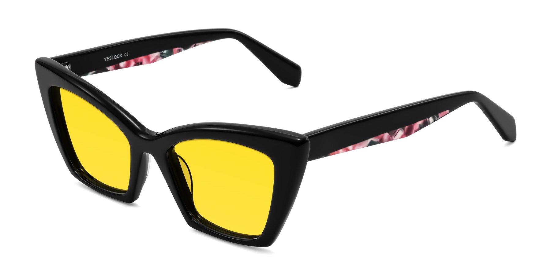 Angle of Wayar in Black with Yellow Tinted Lenses
