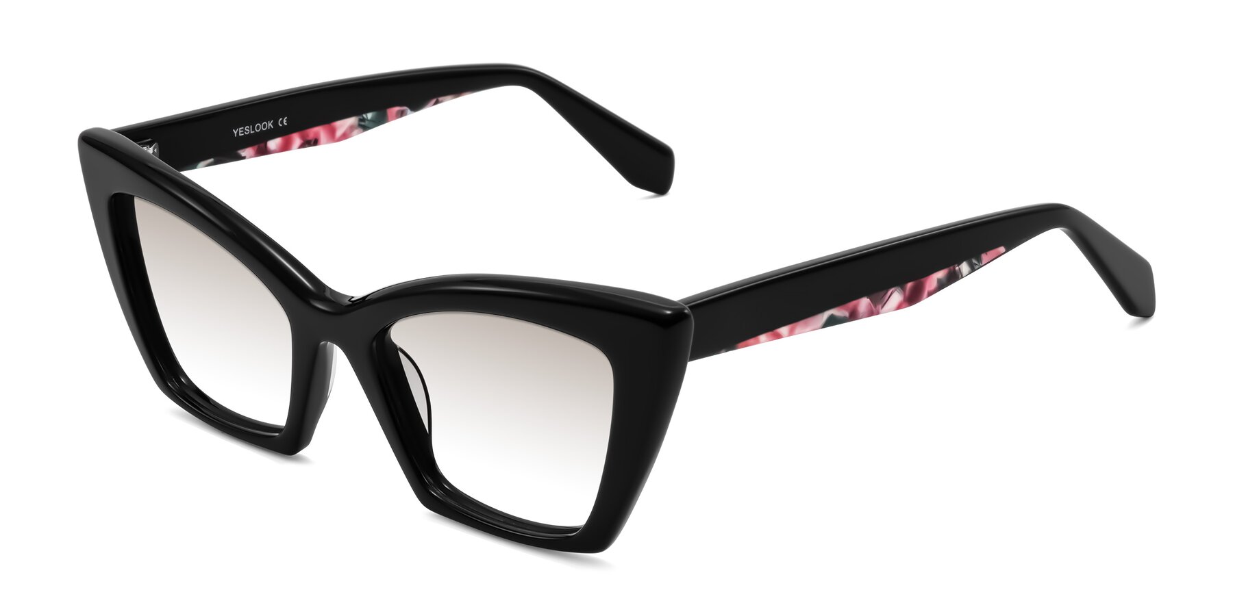 Angle of Wayar in Black with Brown Gradient Lenses