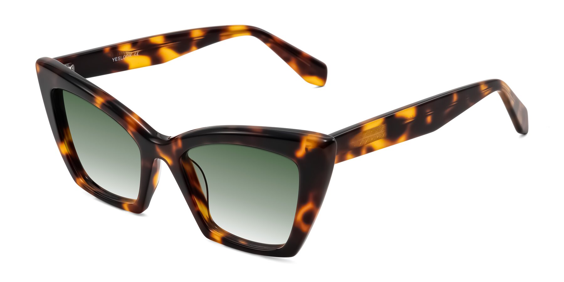 Angle of Wayar in Tortoise with Green Gradient Lenses