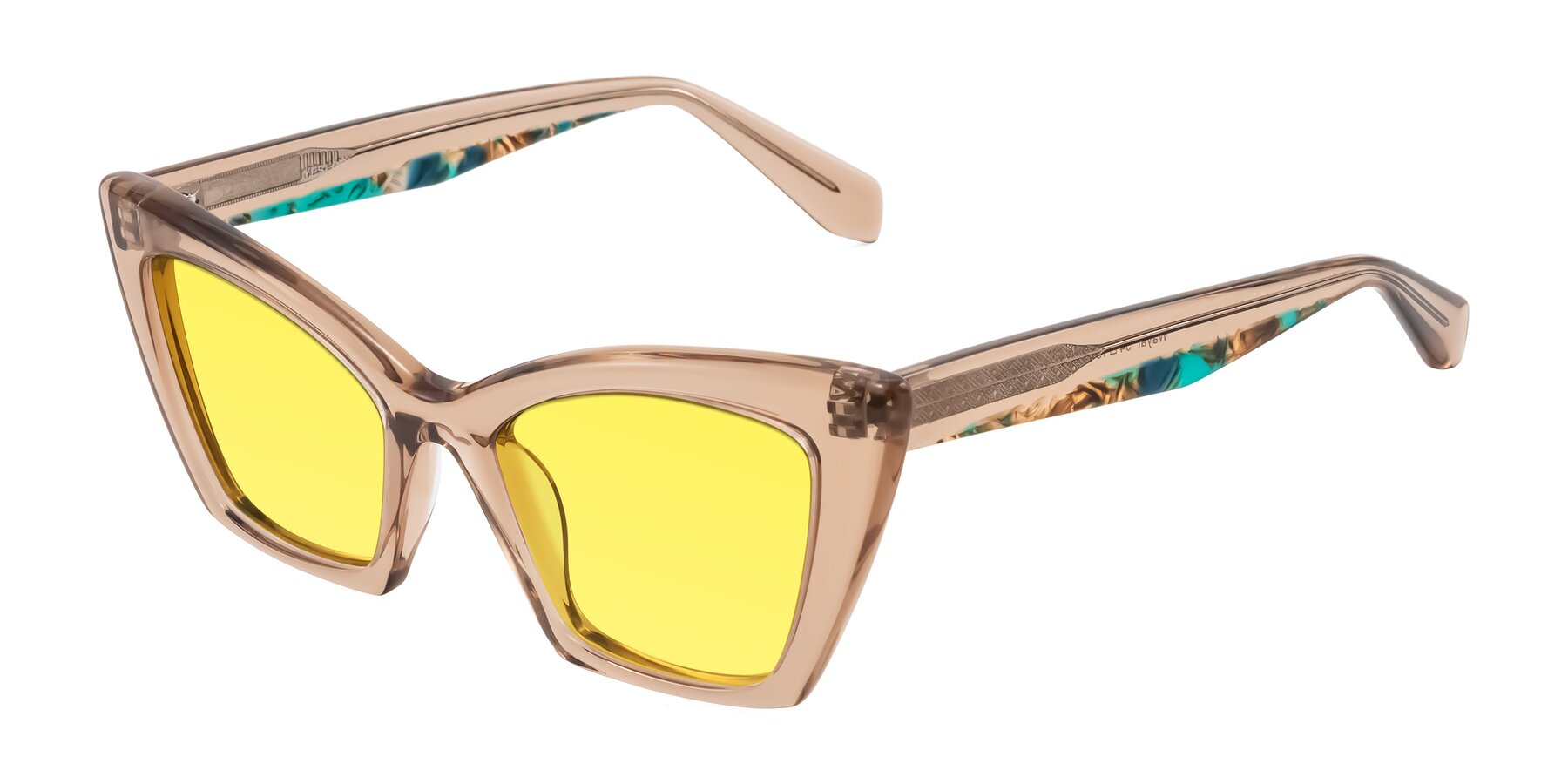 Angle of Wayar in Champagne with Medium Yellow Tinted Lenses