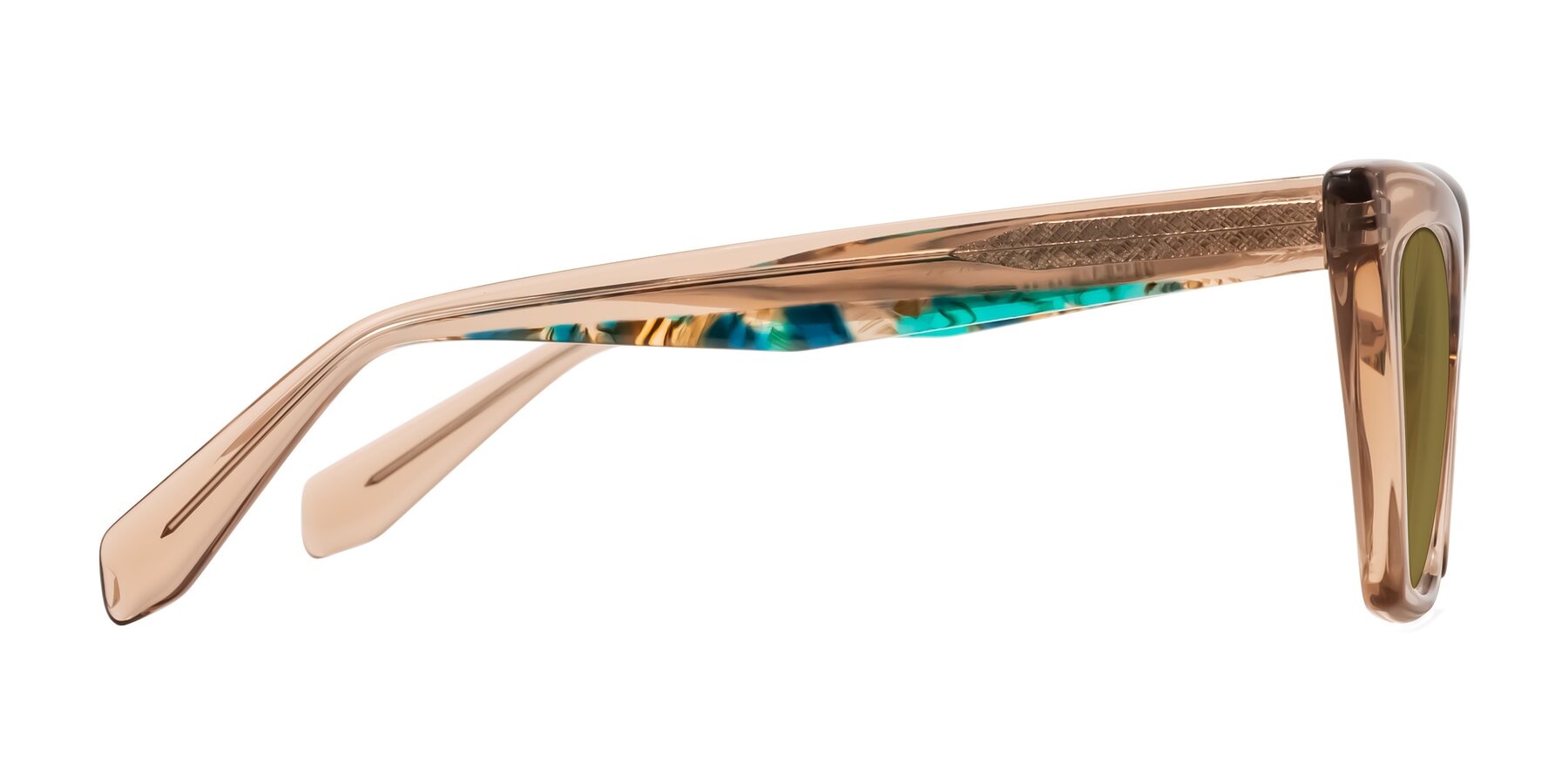 Side of Wayar in Champagne with Brown Polarized Lenses